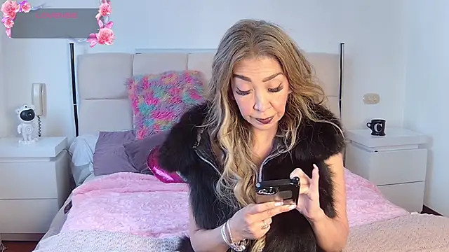 EvelinaGrey online show from October 7, 2:29 pm