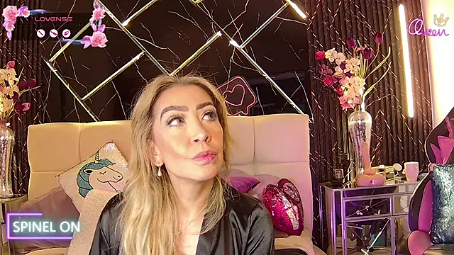EvelinaGrey online show from April 23, 9:38 am