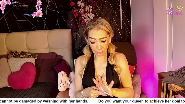EvelinaGrey online show from May 15, 10:13 am