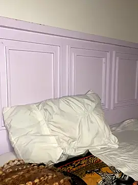 hot daily online show from December 4, 9:36 pm