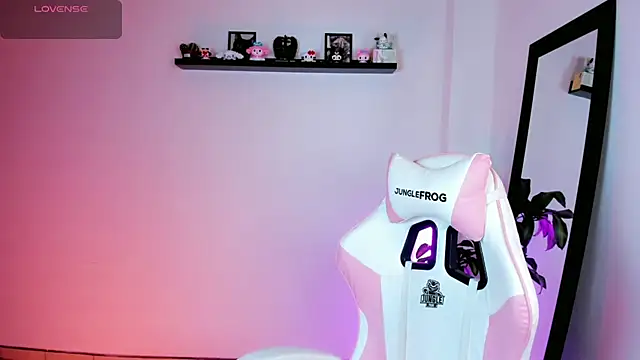 kali ka  online show from February 7, 8:17 pm