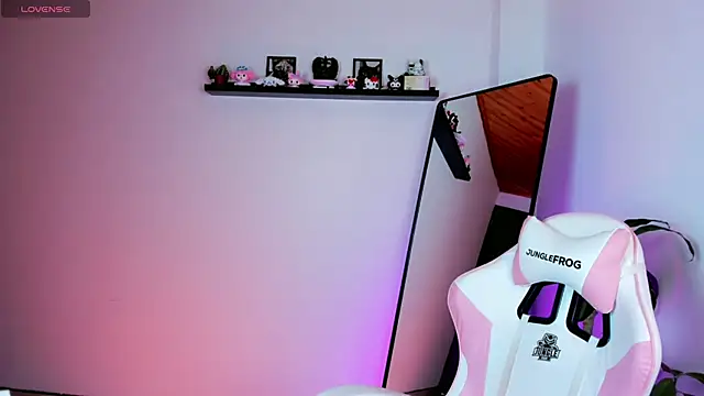 kali ka  online show from April 8, 9:05 pm