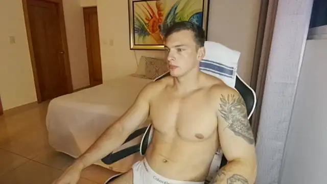 Snapshot of YourHotGreg chatting on September 9, 2:32 am YourHotGreg online show from September 9, 2:32 am