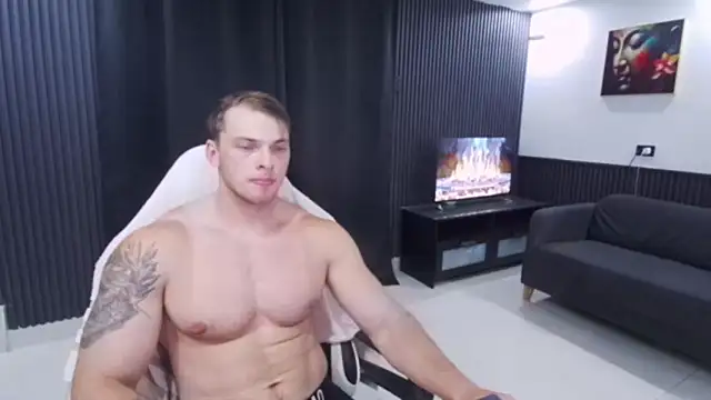 YourHotGreg online show from May 18, 12:11 am