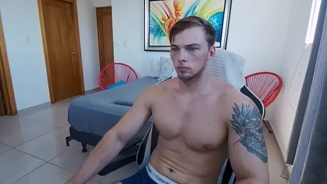 Snapshot of YourHotGreg chatting on October 3, 4:52 pm YourHotGreg online show from October 3, 4:52 pm