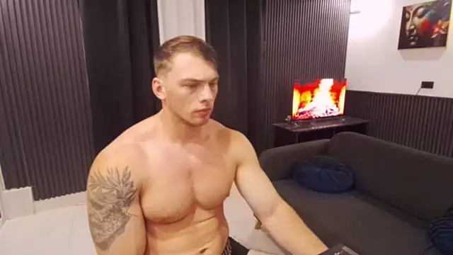 YourHotGreg online show from April 20, 11:28 pm
