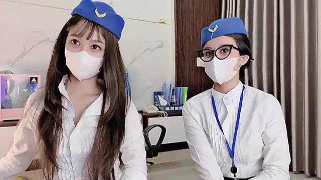 Mono-Stewardesss online show from November 10, 4:23 pm