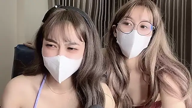 Mono-Stewardesss online show from March 1, 2:23 pm