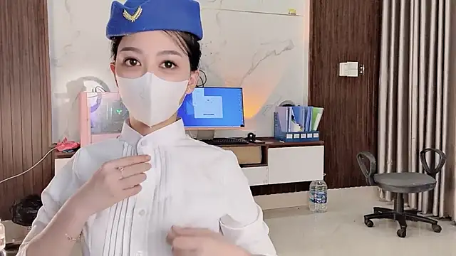 Mono-Stewardesss online show from November 1, 12:54 pm