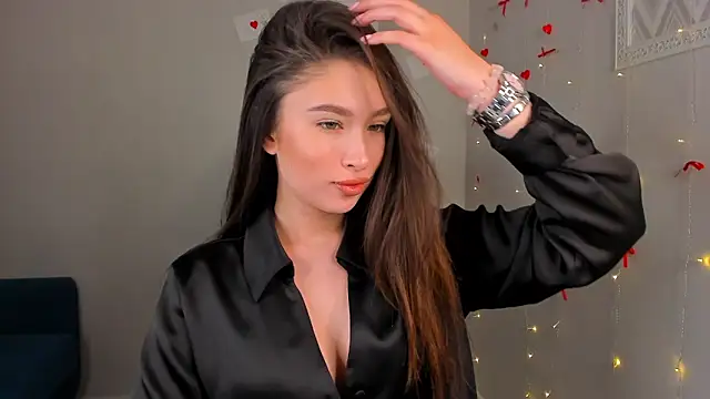 Anna Way online show from April 14, 6:29 am