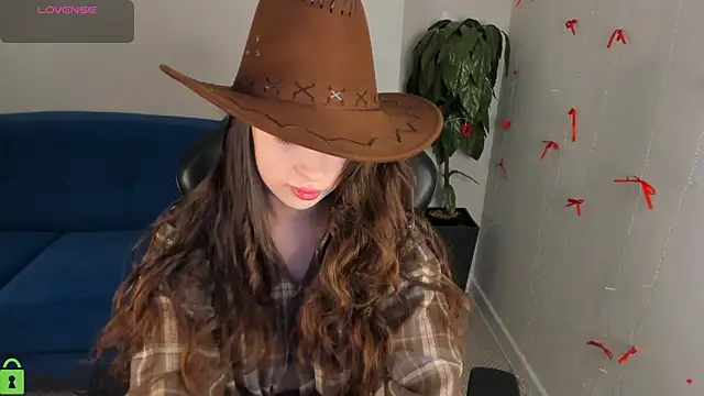 Snapshot of Anna_Way chatting on April 27, 1:03 am Anna Way online show from April 27, 1:03 am