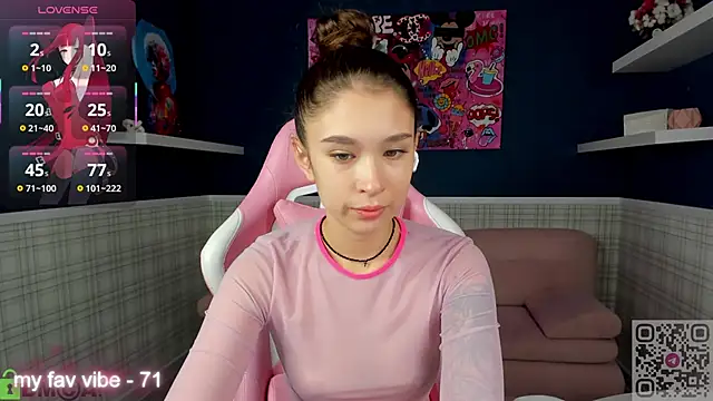 Snapshot of Anna_Way chatting on October 1, 12:49 am Anna Way online show from October 1, 12:49 am