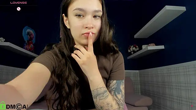 Snapshot of Anna_Way chatting on May 1, 1:21 am Anna Way online show from May 1, 1:21 am