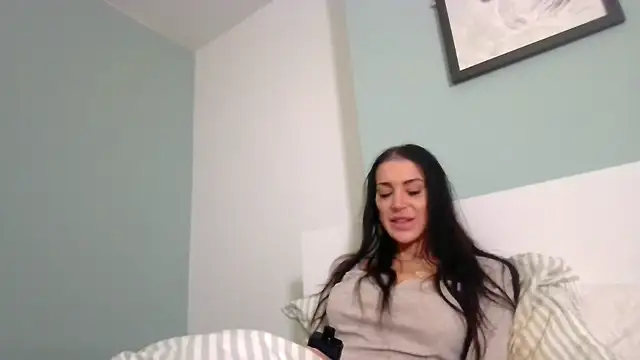 josiexcx online show from November 15, 4:22 pm