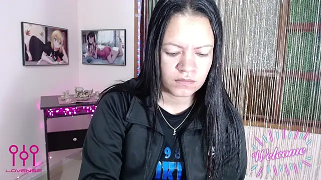 Cristal w online show from November 4, 1:15 pm