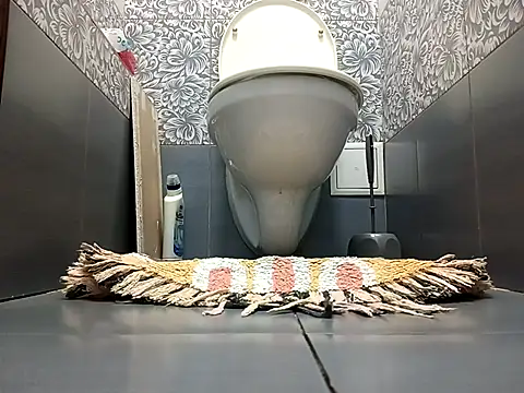 Snapshot of zsd_off chatting on October 12, 10:33 pm zsd off online show from October 12, 10:33 pm