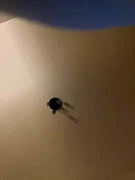  cazxtust  online show from December 4, 1:37 am