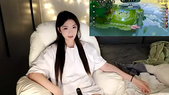 Snapshot of Jennie-007 chatting on September 28, 7:04 am Jennie-007 online show from September 28, 7:04 am