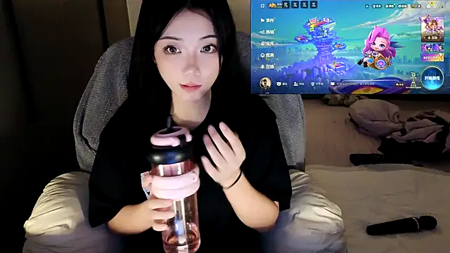 Snapshot of Jennie-007 chatting on October 12, 10:16 am Jennie-007 online show from October 12, 10:16 am