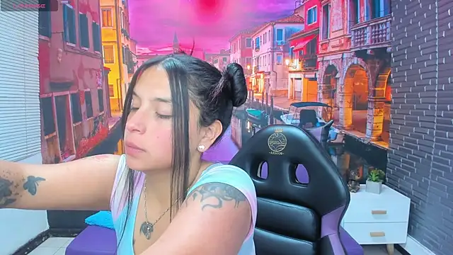 Small naughty  online show from January 8, 1:39 pm