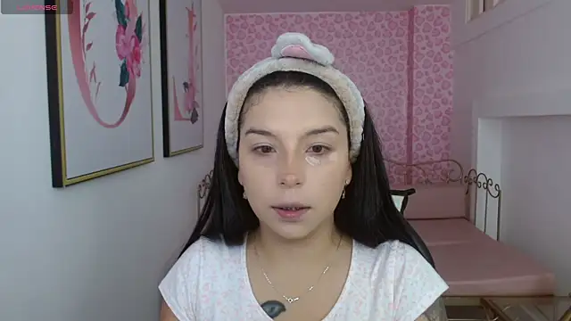 Small naughty  online show from May 17, 1:11 pm