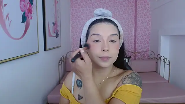 Small naughty  online show from May 14, 1:08 pm