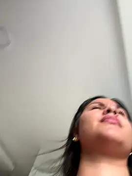 Snapshot of KattyPortman chatting on October 18, 10:12 pm KattyPortman online show from October 18, 10:12 pm