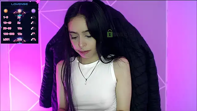 lilylouisee online show from December 2, 8:54 pm