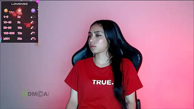 lilylouisee online show from February 27, 9:25 pm