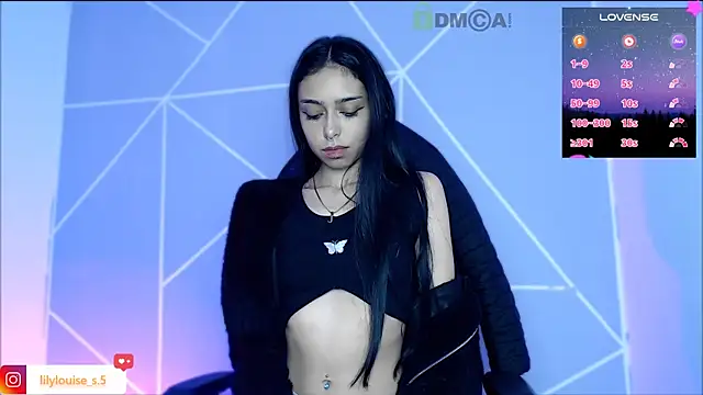 lilylouisee online show from March 27, 3:57 pm