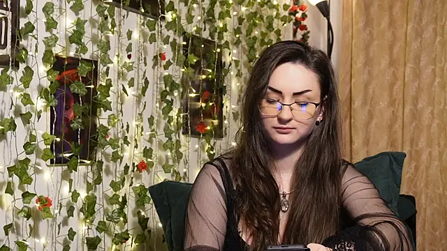 Snapshot of NaughtYHomemadE chatting on February 28, 10:04 am NaughtYHomemadE online show from February 28, 10:04 am