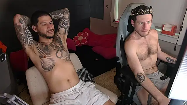 Snapshot of KingCal205 chatting on November 29, 9:04 pm KingCal205 online show from November 29, 9:04 pm