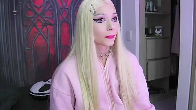 Stryxcy online show from January 9, 2:40 am