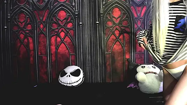 Stryxcy online show from March 16, 2:30 am