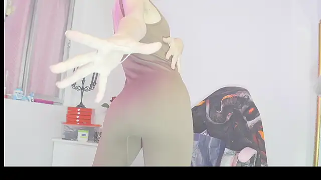 Stryxcy online show from March 17, 9:46 pm