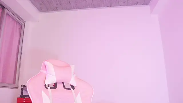 Stryxcy online show from January 18, 3:20 am