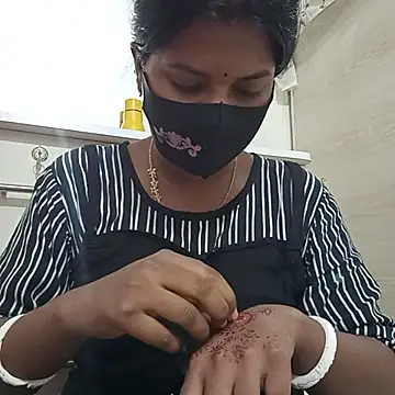 Snapshot of Anusri- chatting on November 2, 7:19 pm Anusri- online show from November 2, 7:19 pm