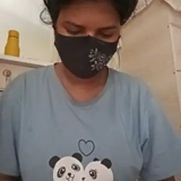 Snapshot of Anusri- chatting on November 6, 6:17 am Anusri- online show from November 6, 6:17 am