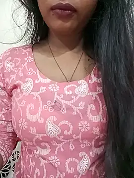 Snapshot of Anusri- chatting on June 24, 4:38 pm Anusri- online show from June 24, 4:38 pm