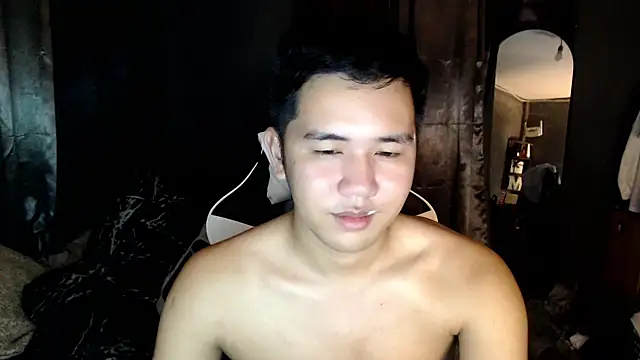 xgregor07 online show from November 29, 9:20 am