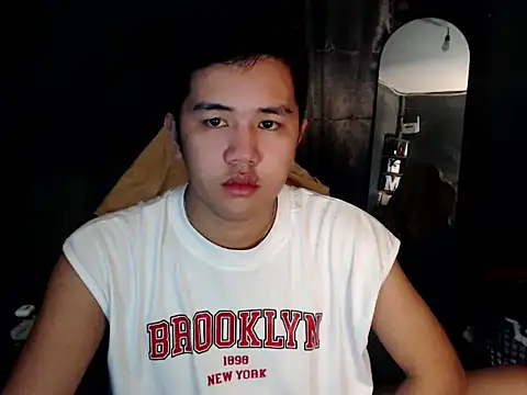 xgregor07 online show from December 1, 6:53 pm