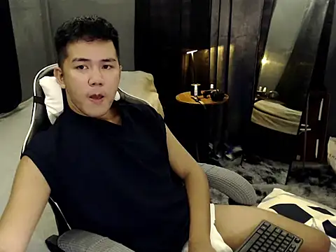 xgregor07 online show from October 11, 3:24 pm