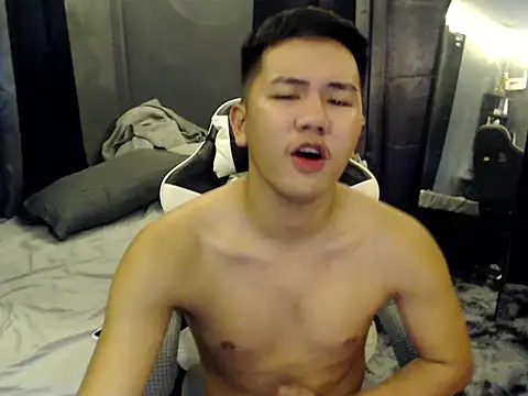 xgregor07 online show from October 25, 9:41 am