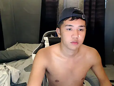 xgregor07 online show from September 24, 8:43 am