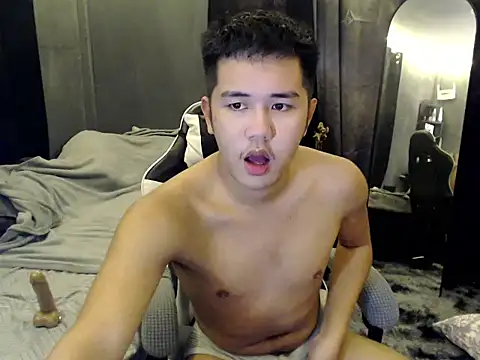 xgregor07 online show from November 5, 10:51 am