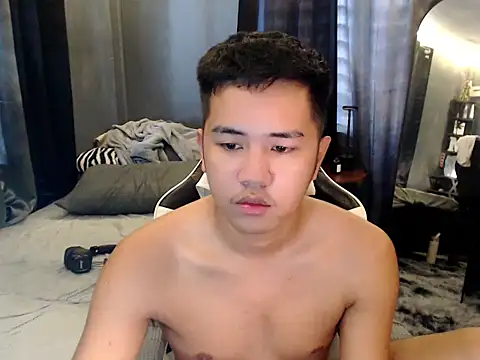 xgregor07 online show from October 29, 5:06 am