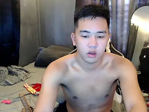 xgregor07 online show from November 12, 3:54 am