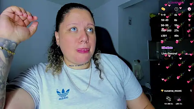 Snapshot of mariana_maze chatting on January 28, 8:14 am mariana maze online show from January 28, 8:14 am