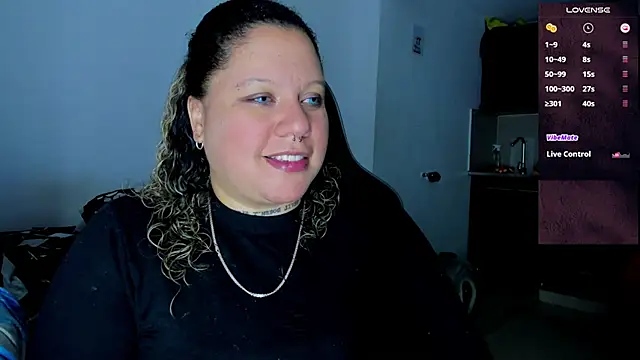 Snapshot of mariana_maze chatting on January 20, 3:15 am mariana maze online show from January 20, 3:15 am