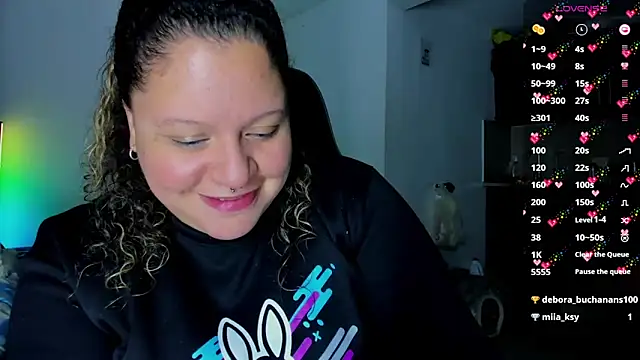 Snapshot of mariana_maze chatting on February 4, 5:31 am mariana maze online show from February 4, 5:31 am